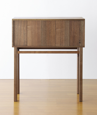 cabinet_0102_04_400px