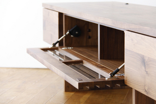 cabinet_0116_06_400px-thumbnail2