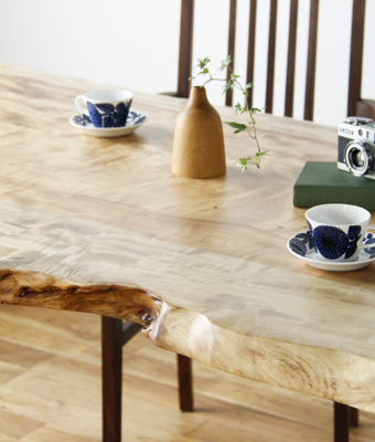 table_0335_07_400px-1