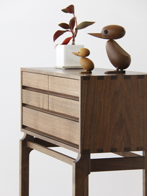 cabinet_0102_05_400px