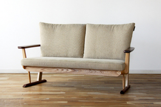 sofa_0056_03_400px-thumbnail2