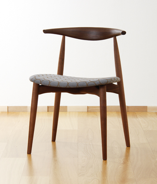 chair_0068_if1067_01_600px