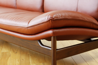 sofa_0020_11_400px-thumbnail2