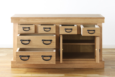 cabinet_0110_04_400px