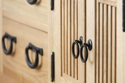 cabinet_0110_08_400px