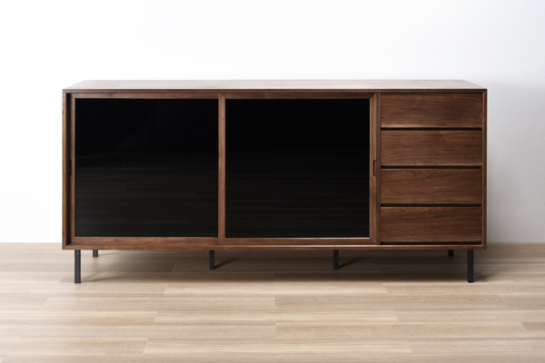 cabinet_0163_01_600px