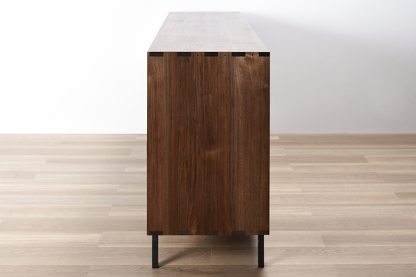 cabinet_0163_03_600px