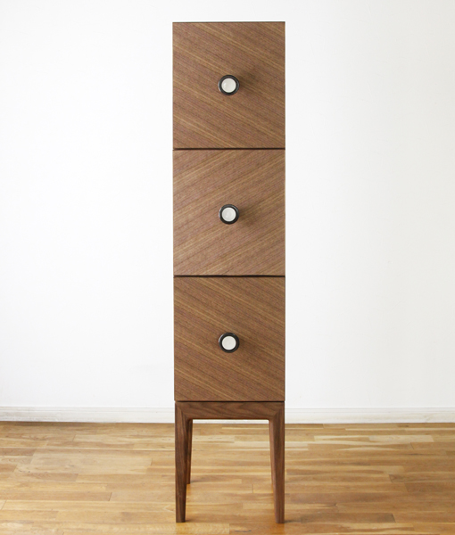 cabinet_0150_01_600px