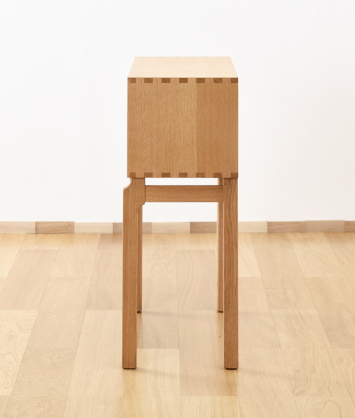 cabinet_0102_12_600px
