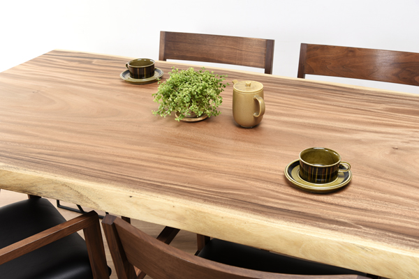 table_0556_01_600px